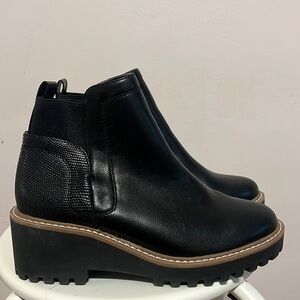 Women's Boots